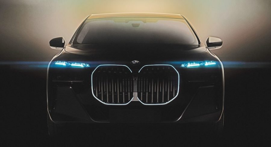 BMW i7 Teaser