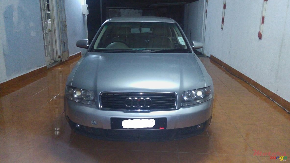 2002' Audi A4 photo #1