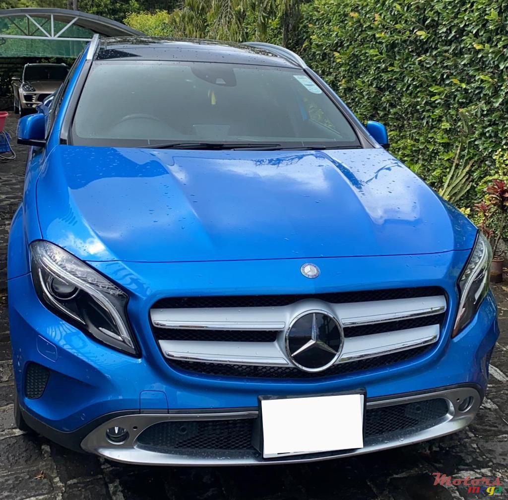 2015' Mercedes-Benz GLA-Class photo #1