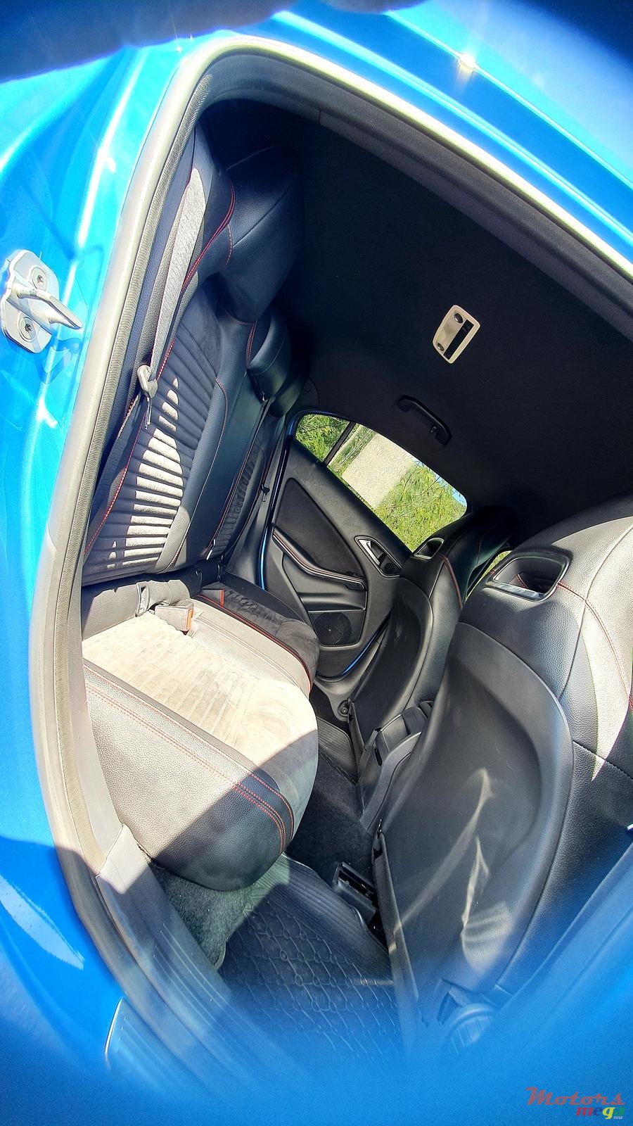 2013' Mercedes-Benz photo #7