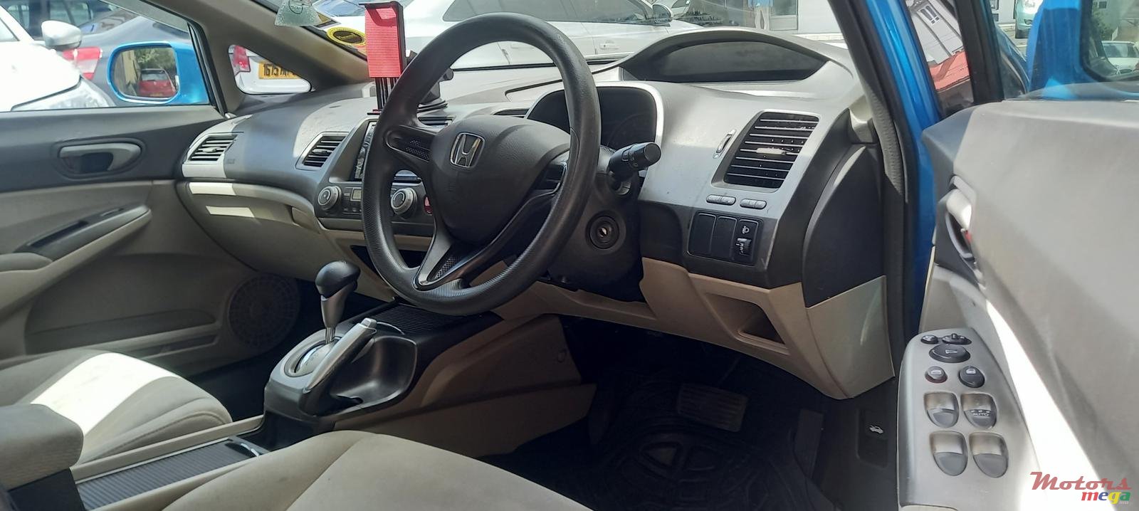 2011' Honda Civic Hybrid photo #5