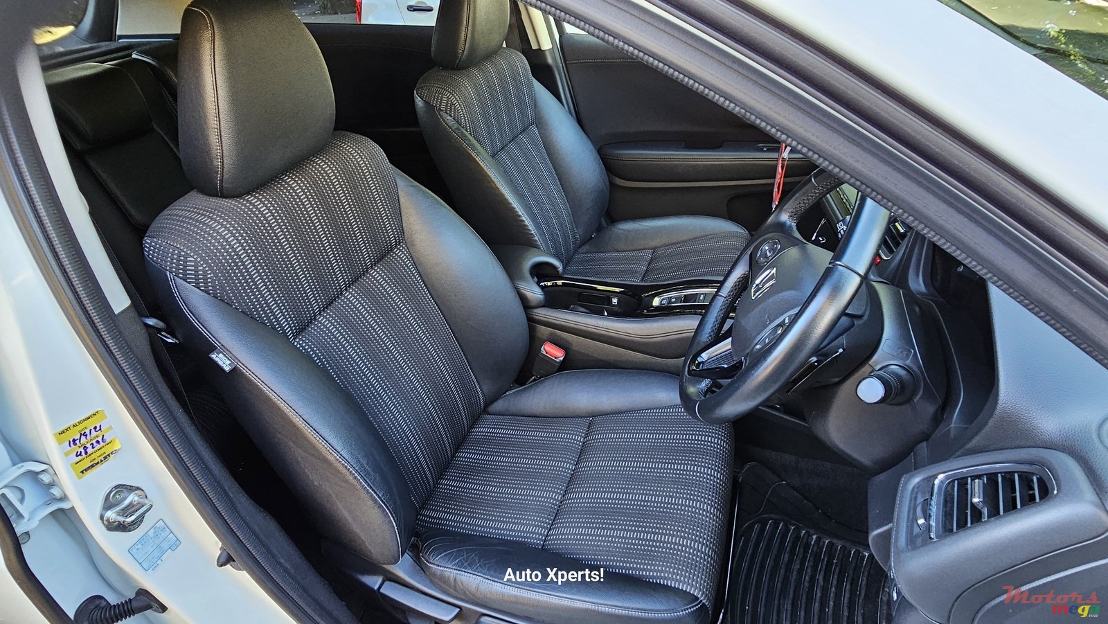 2016' Honda HR-V Vezel z sensing photo #6