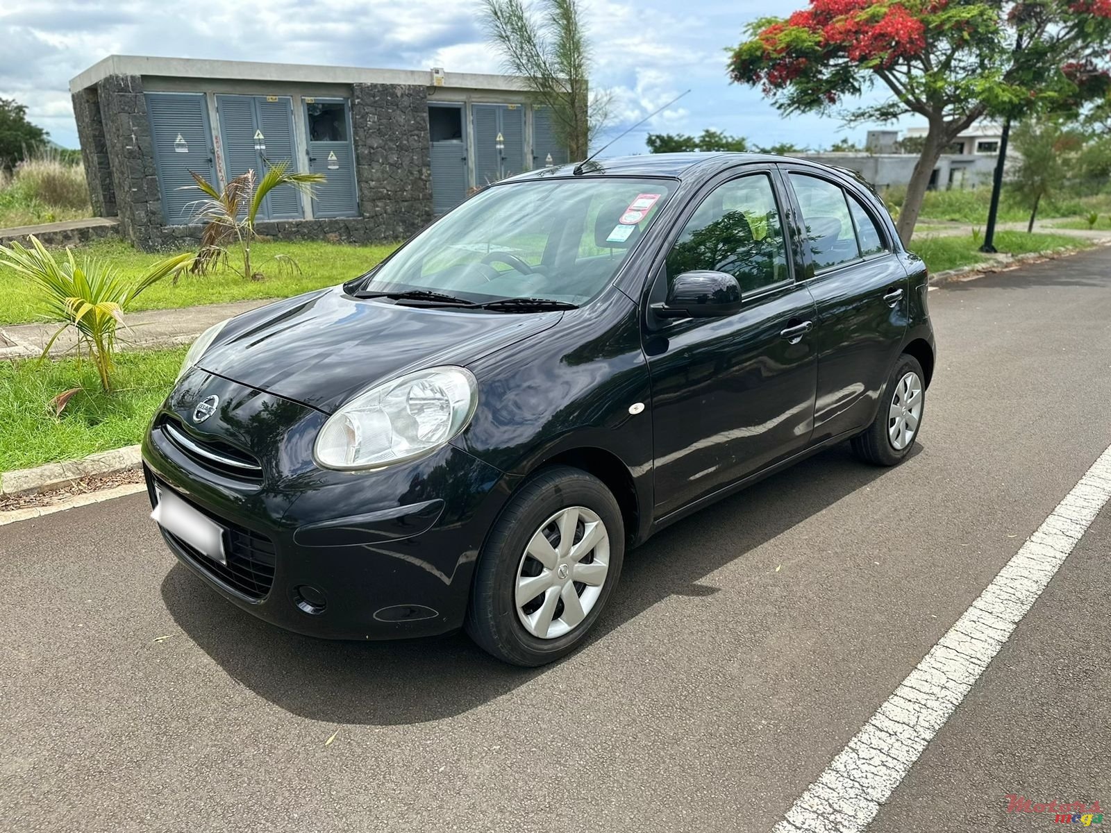 2013' Nissan March AK13 photo #2