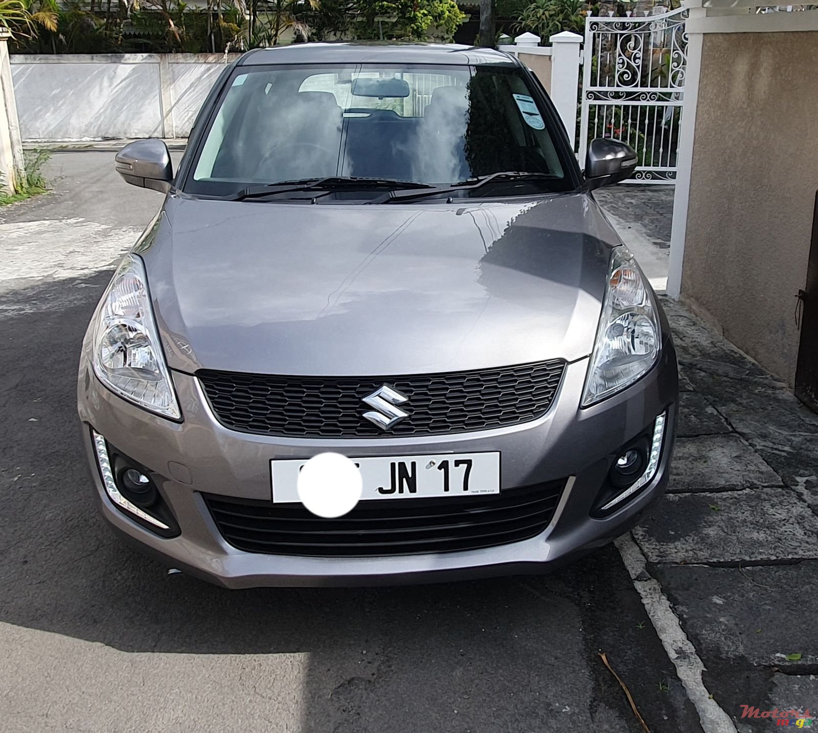 2017' Suzuki Swift photo #1