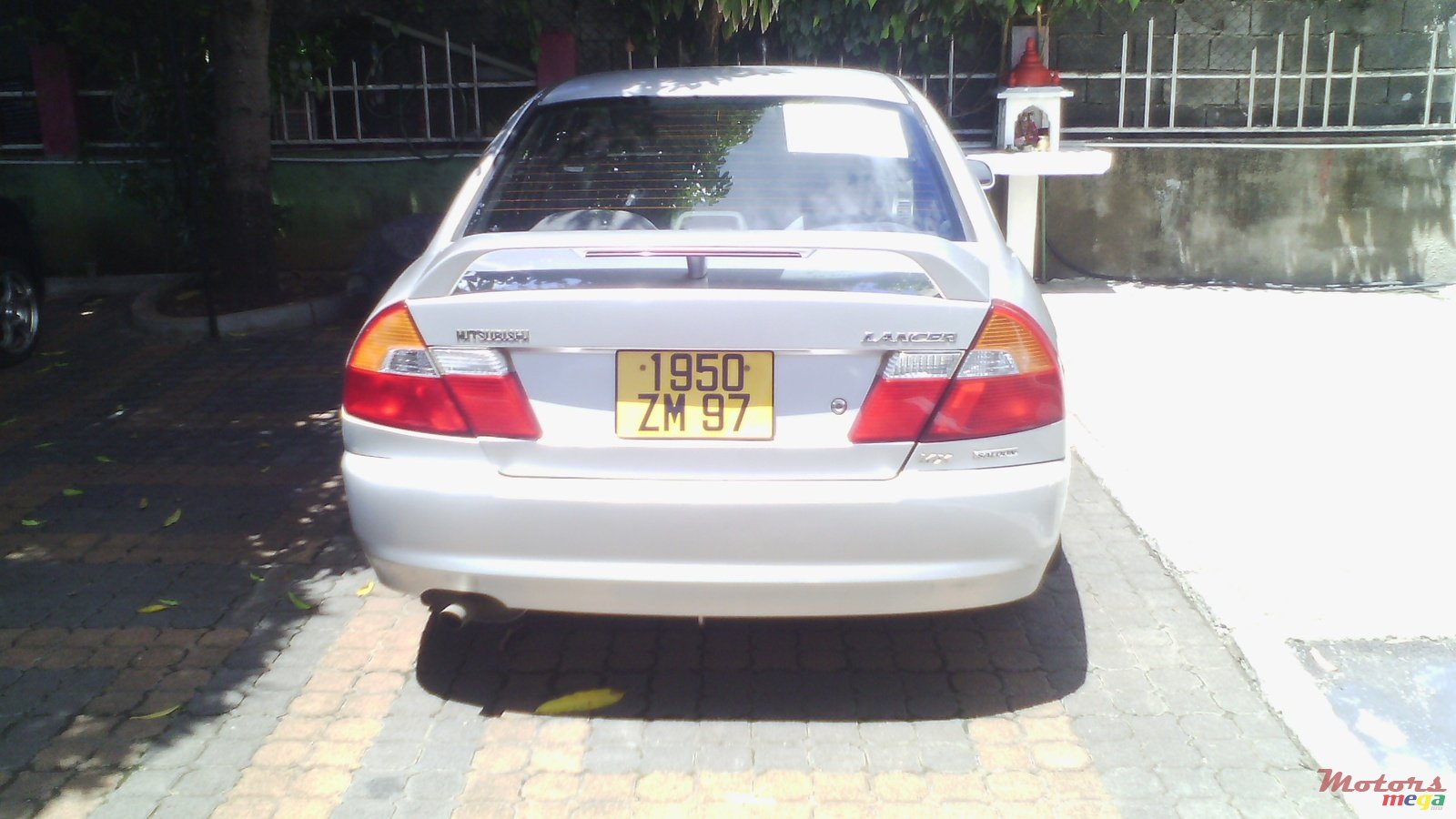 1997' Mitsubishi Lancer photo #2