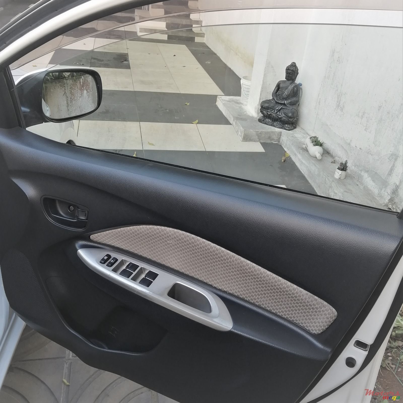 2007' Toyota photo #2