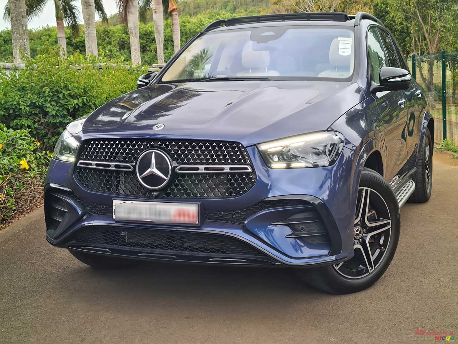 2023' Mercedes-Benz GLE 450 4Matic photo #1