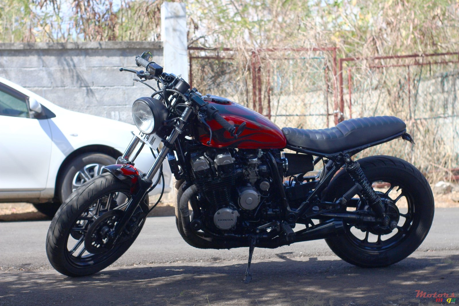 2004' Honda CBX 750 Café Racer photo #1