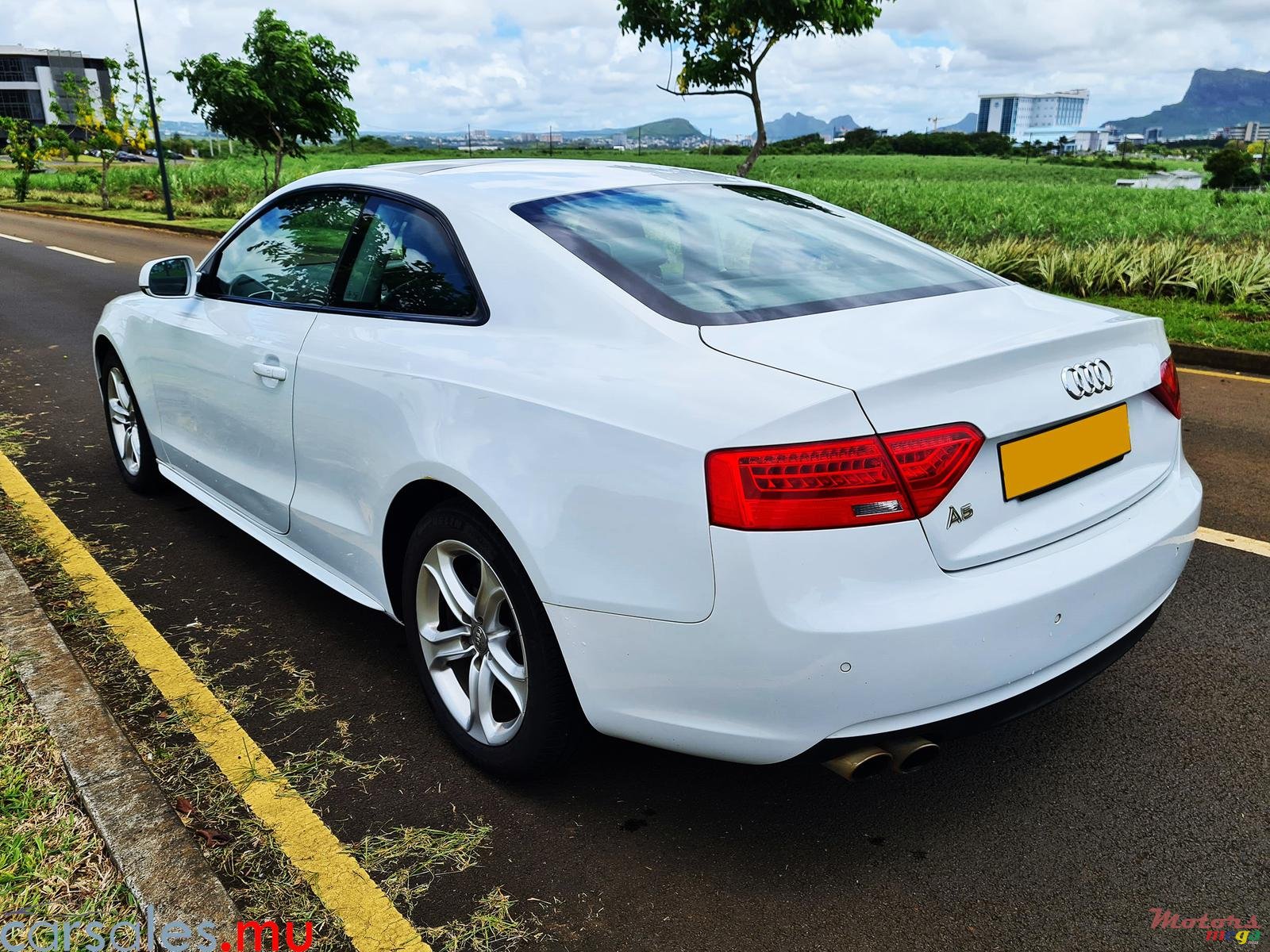 2015' Audi A5 1.8 Coupé photo #3