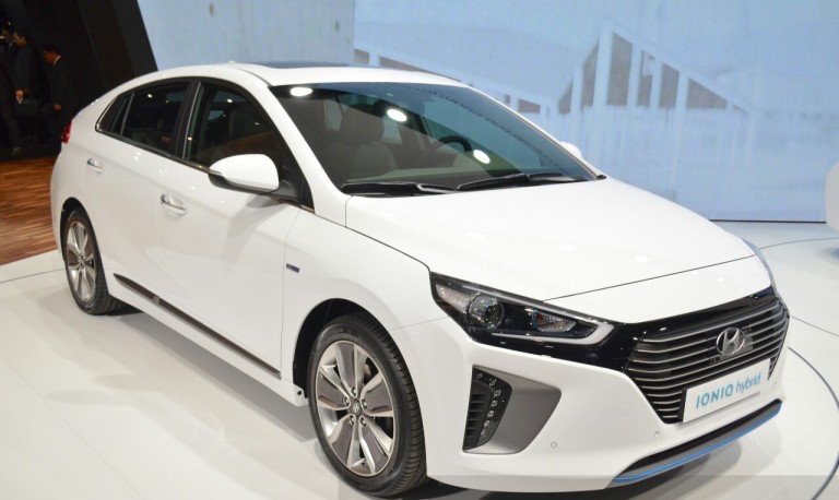Hyundai Ioniq Hybrid – Geneva Motor Show