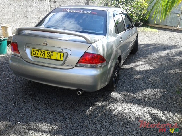 2011' Mitsubishi Lancer X 0 photo #10