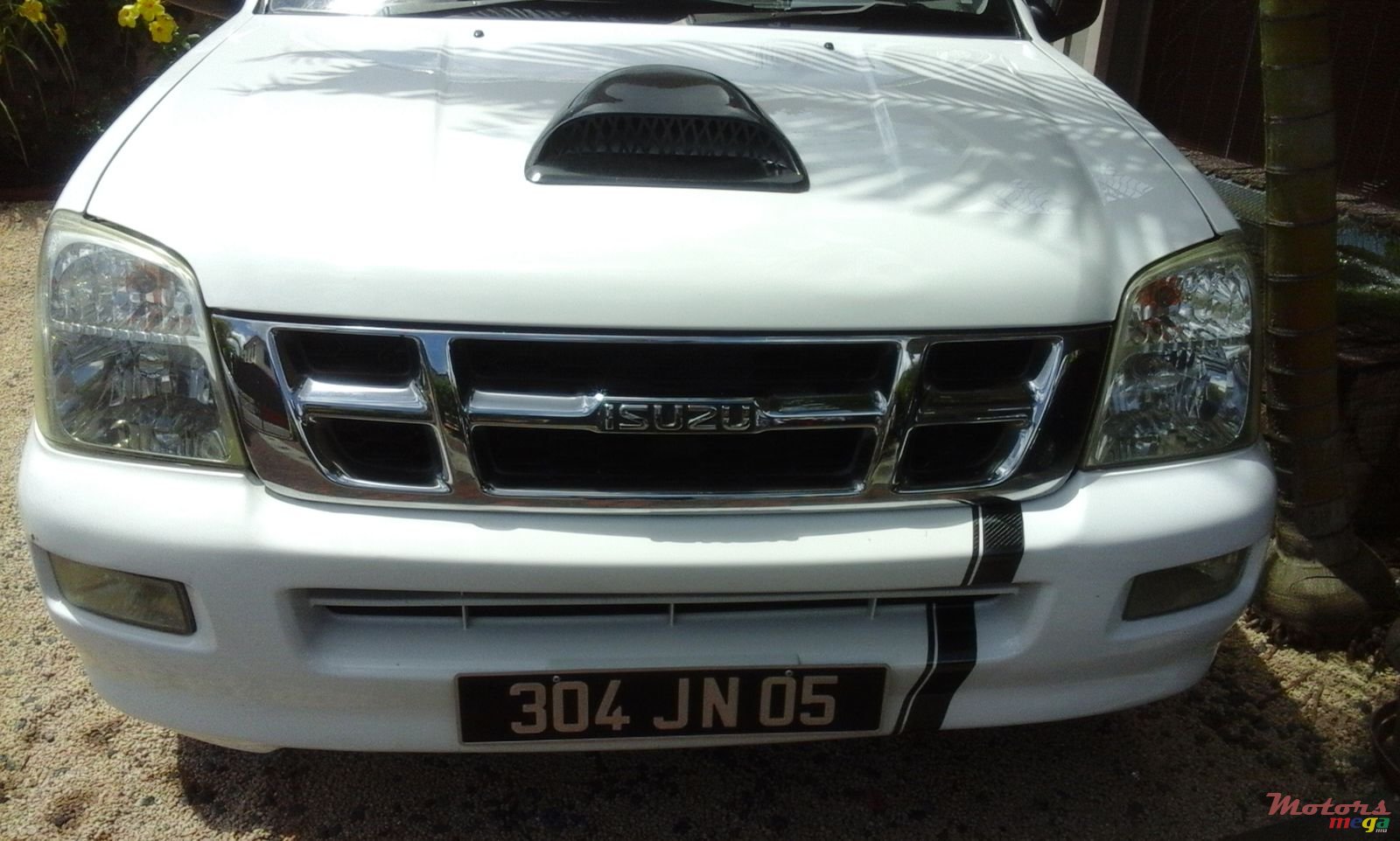 2005' Isuzu D-Max photo #1