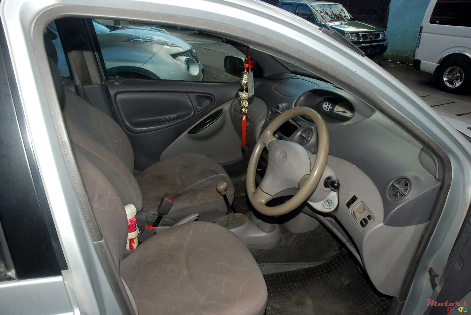 2001' Toyota photo #3