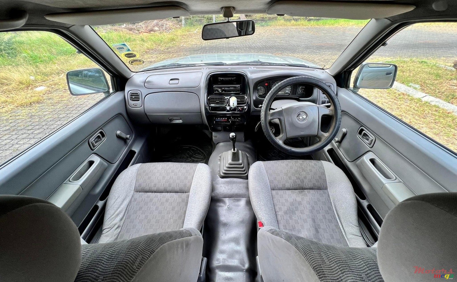 2008' Nissan photo #6