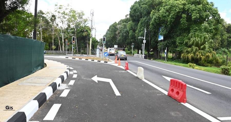 Avenue Père Laval et la route Nalletamby