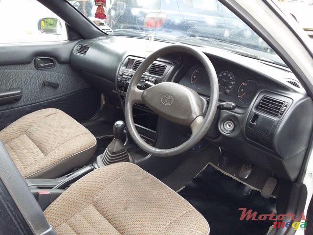 1995' Toyota EE 101  photo #3