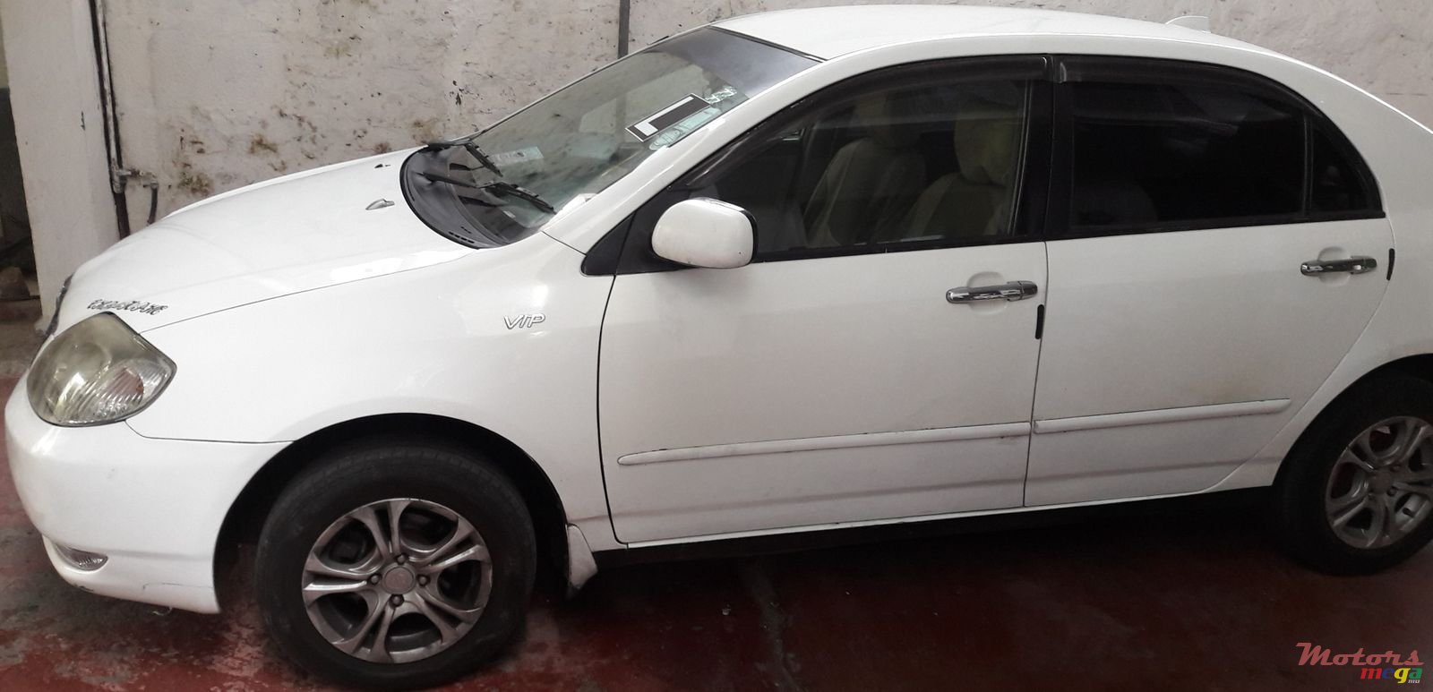 2001' Toyota Corolla photo #1