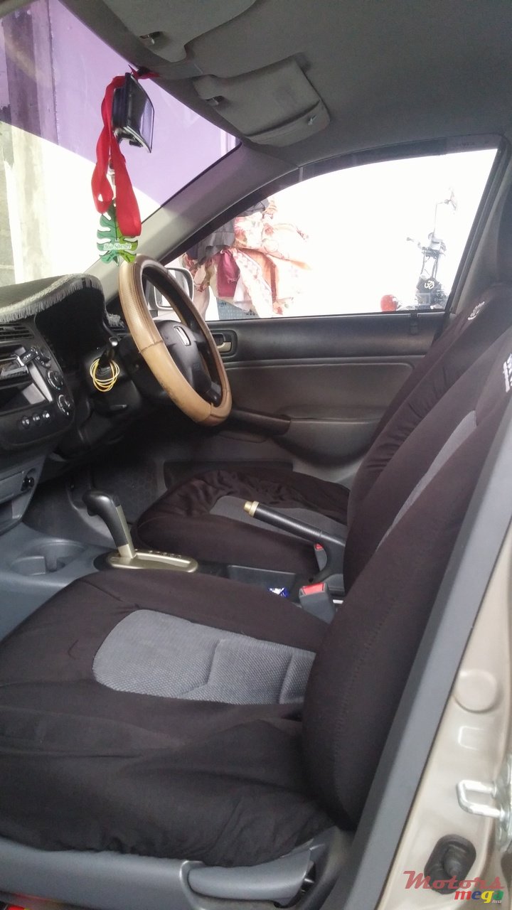 2000' Honda Civic ES photo #5