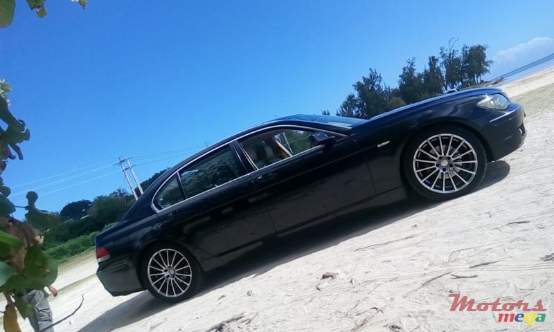 2007' BMW 730 photo #4