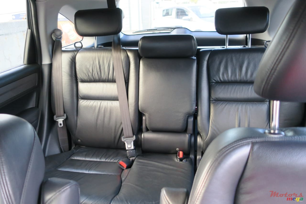2009' Honda CR-V photo #5