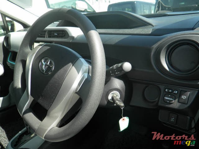 2013' Toyota no photo #3