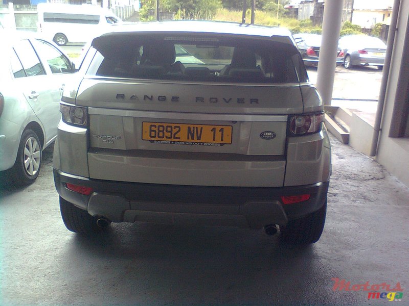 2011' Rover Range Rover Evoue photo #4