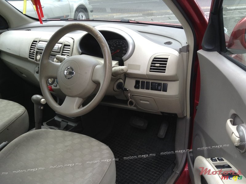 2004' Nissan March photo #4