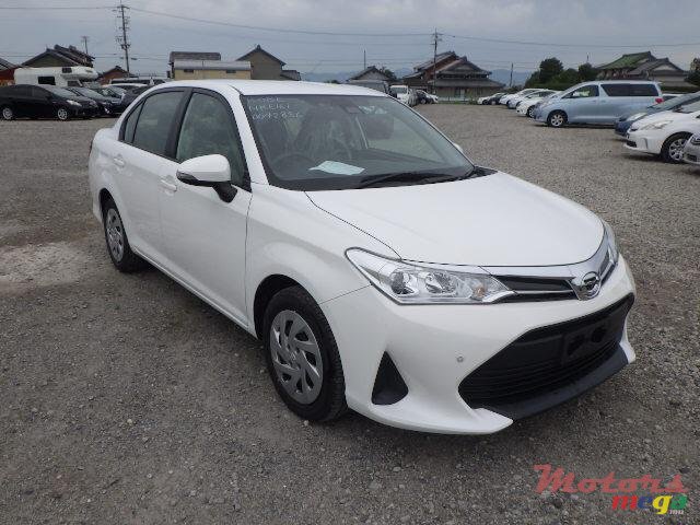 2017' Toyota Axio photo #7