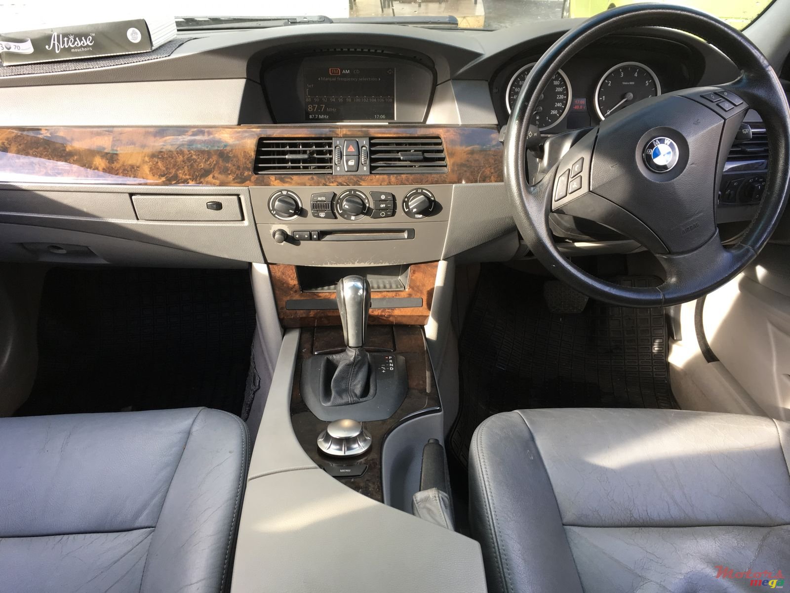 2005' BMW 5 Series photo #3