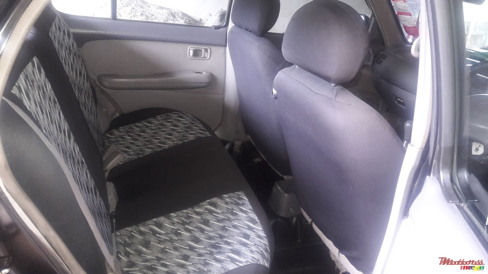 2001' Nissan March photo #5