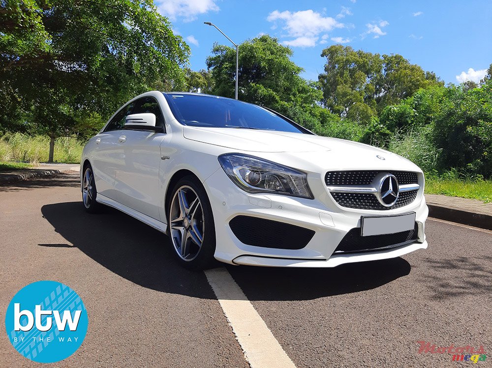 2015' Mercedes-Benz CLA 200 photo #1