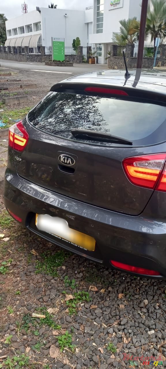 2013' Kia Rio photo #1