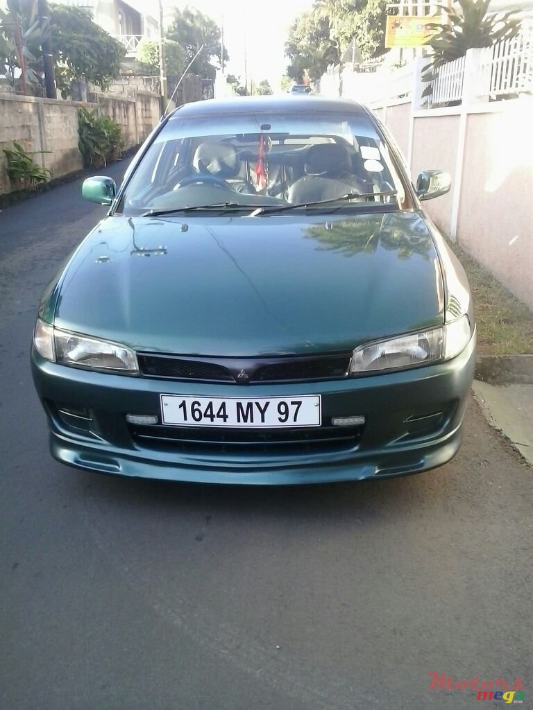 1997' Mitsubishi Lancer GLX photo #8