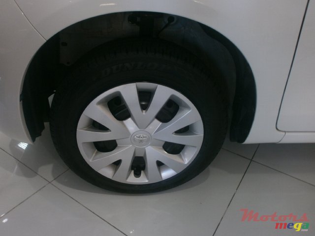 2015' Toyota passo photo #7