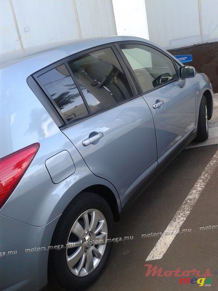 2005' Nissan Tiida photo #6