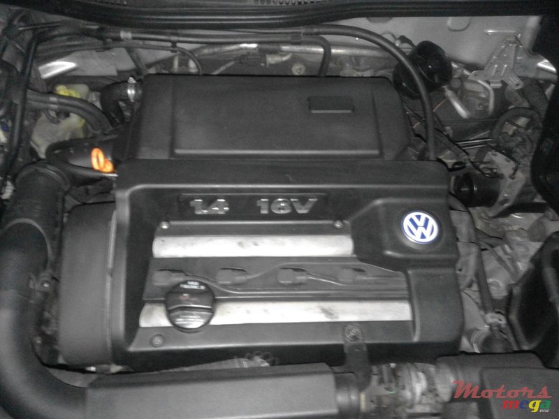 2001' Volkswagen Bora photo #6