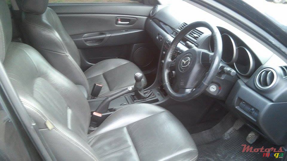 2006' Mazda 3 photo #5