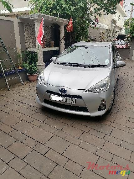 2013' Toyota Aqua photo #1