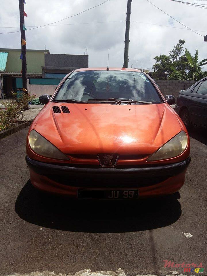 1999' Peugeot 206 photo #1