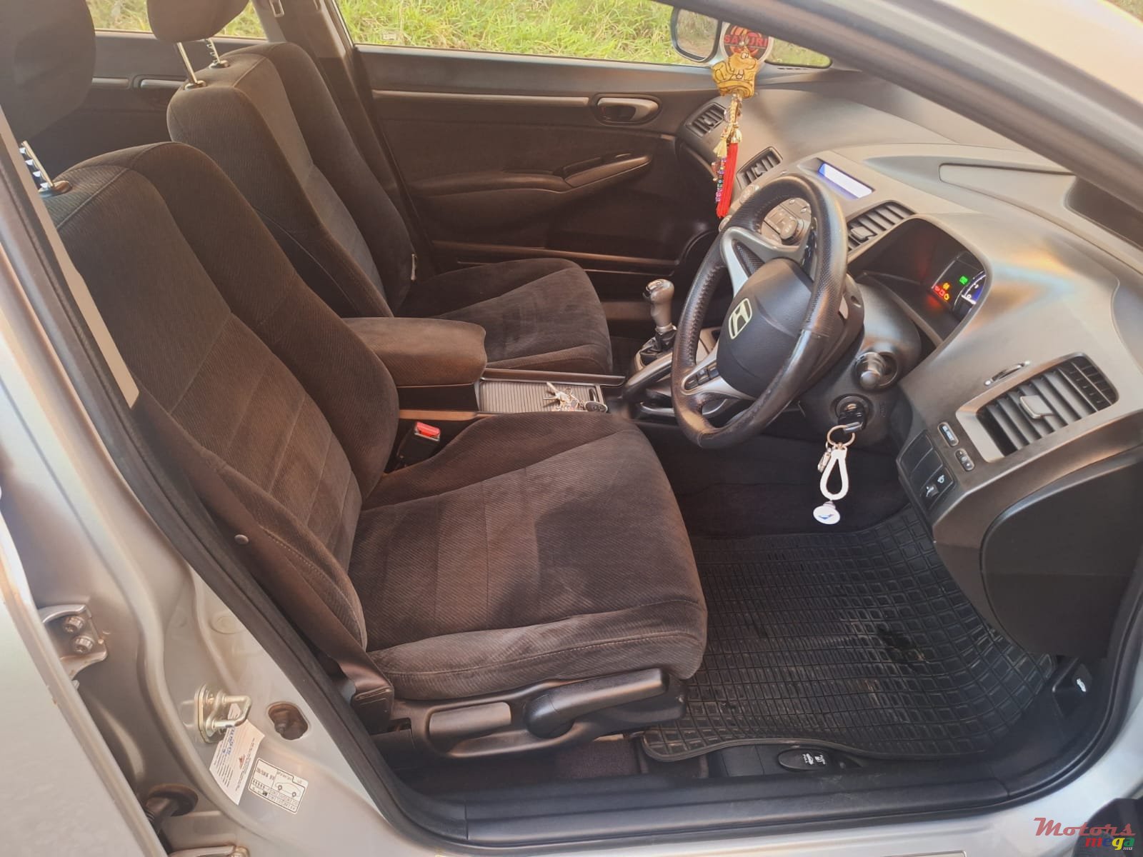 2011' Honda Civic FD4 photo #5