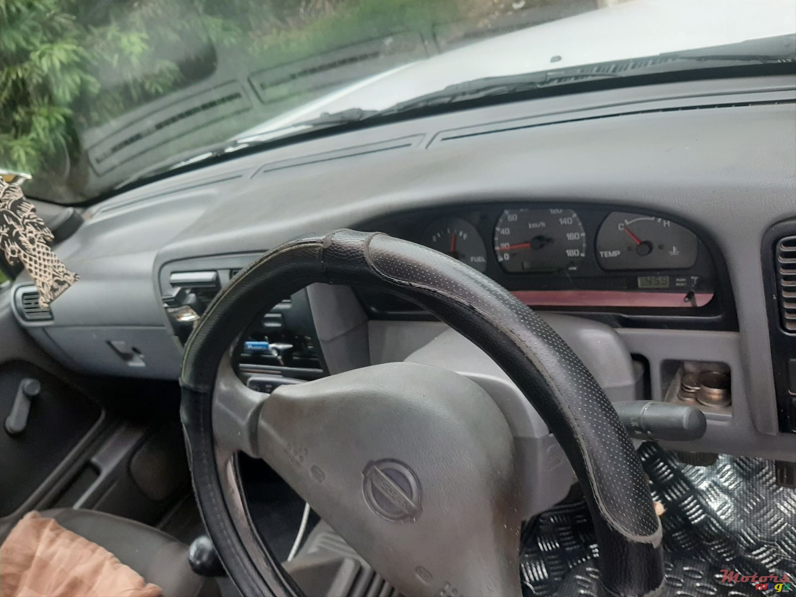 2003' Nissan photo #2