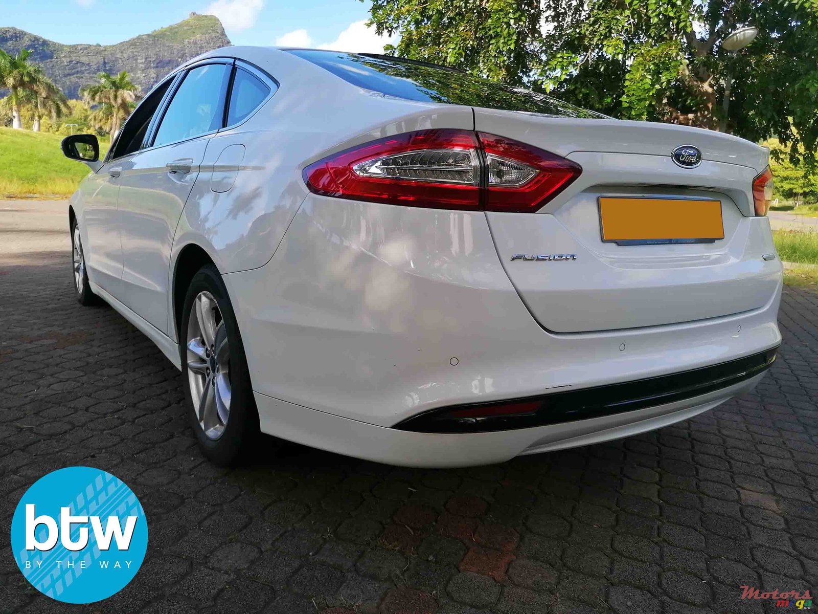 2015' Ford Fusion photo #3