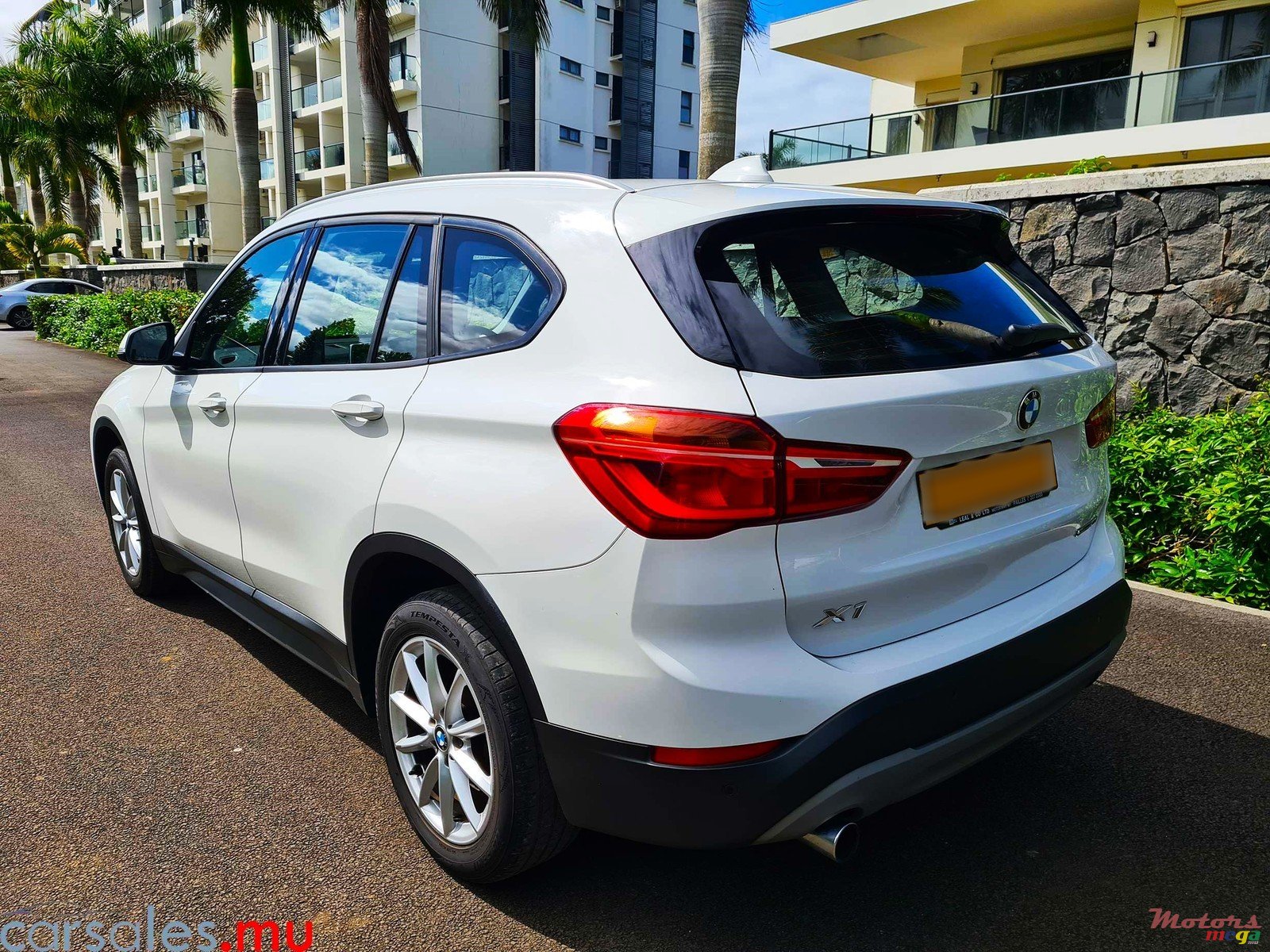 2018' BMW X1 SDrive 18i photo #3
