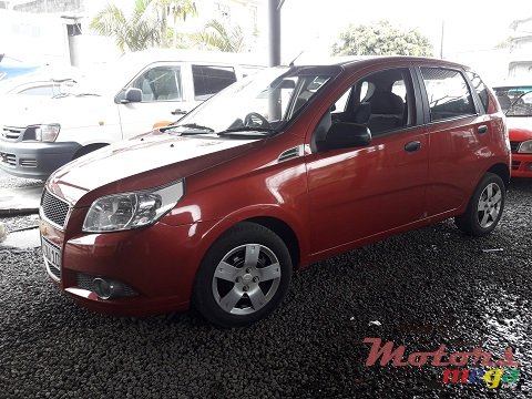 2010' Chevrolet Aveo photo #3