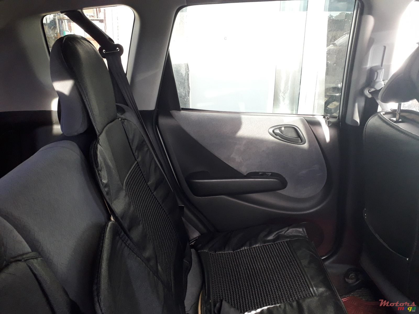 2003' Honda Fit Automatic photo #4