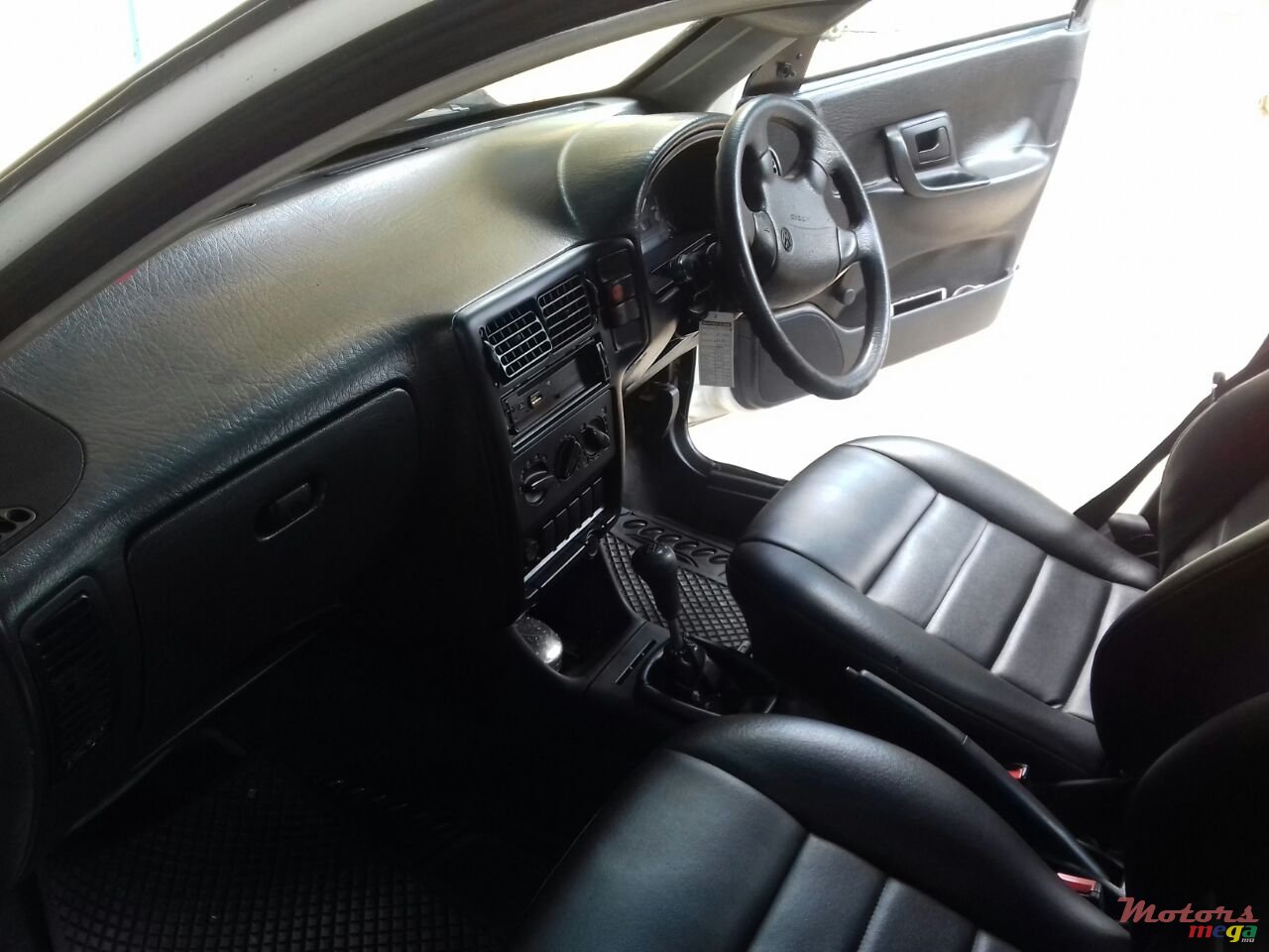 1998' Volkswagen Polo photo #3