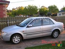 2000' Mazda 323 photo #1