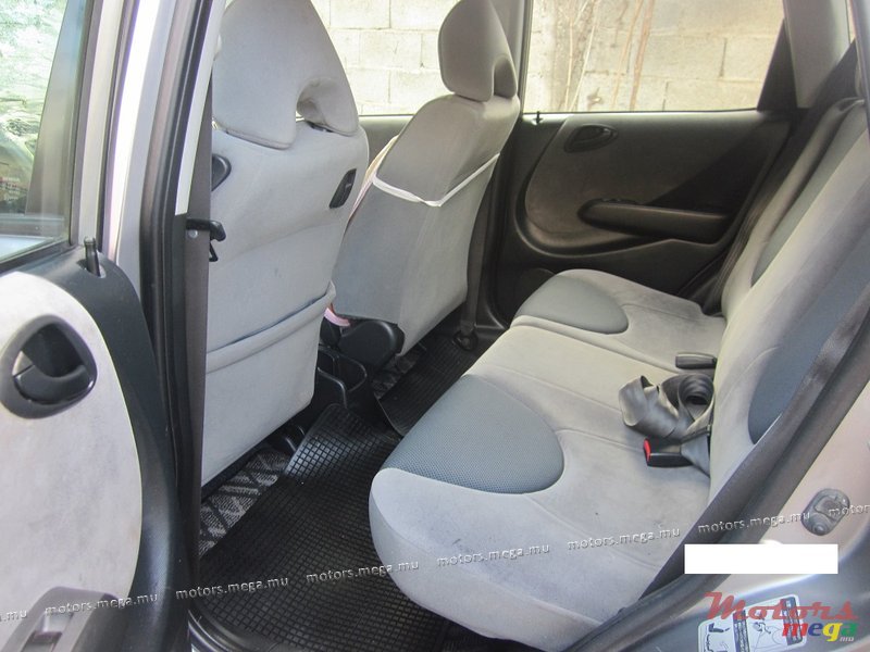 2006' Honda fit photo #7