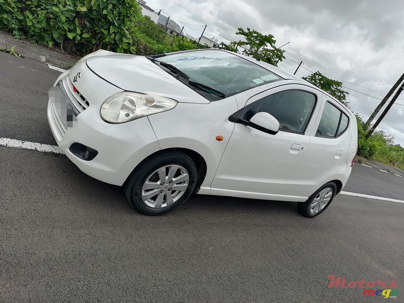 2012' Suzuki Celerio photo #1