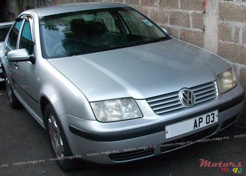 2003' Volkswagen photo #1